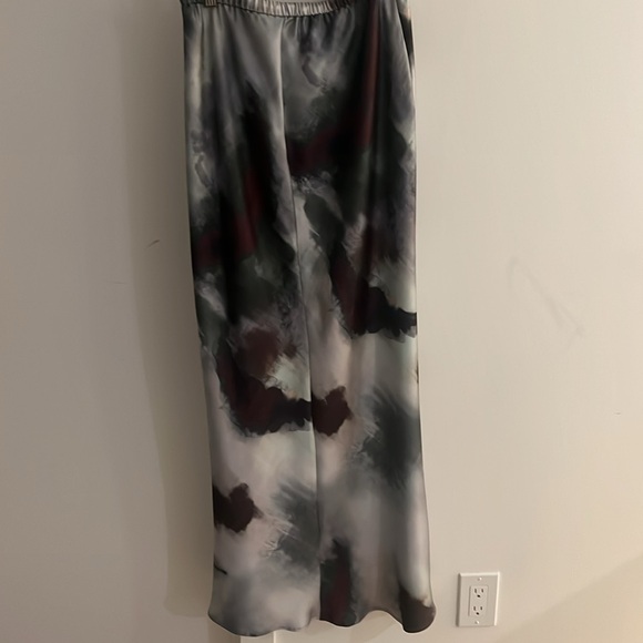 Jupe longue zara satinee - Picture 3 of 3